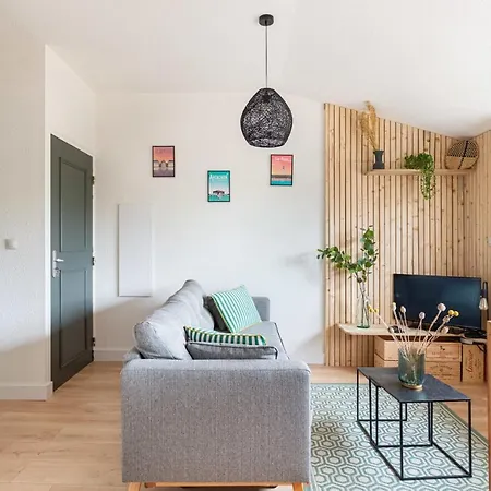 Beautiful Renovated Apartment Bordeaux Talence